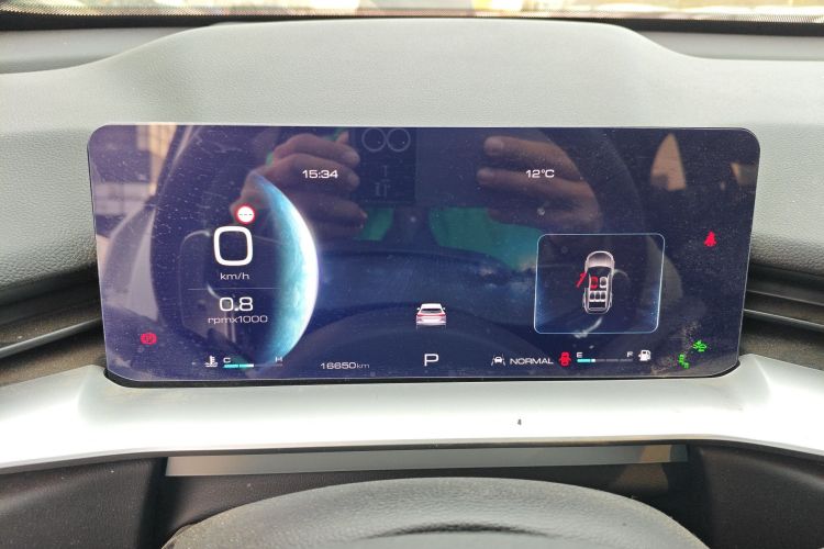 哈弗H6 2021款 第三代 1.5T 自动两驱Max中控内饰14