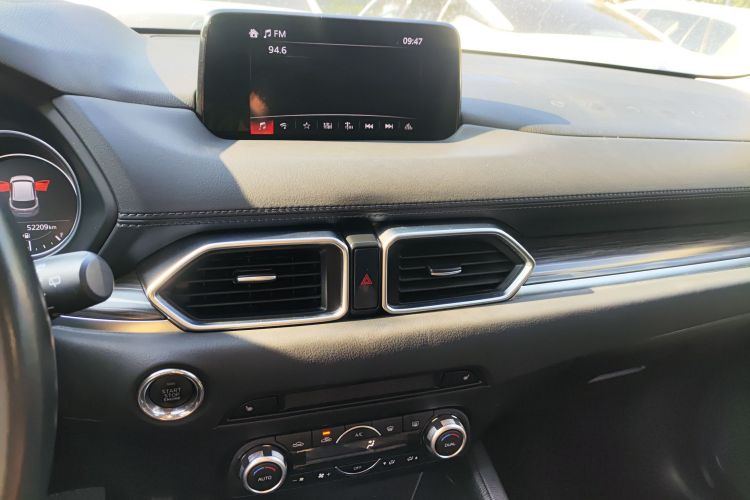 马自达CX-5 2020款 2.0L 自动两驱智尊型中控内饰16