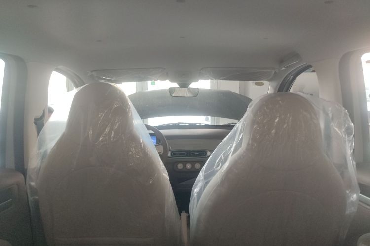 五菱汽车 宏光MINIEV 2025款 四门版 进阶款中控内饰22