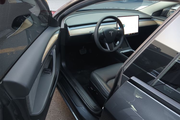 特斯拉 Model 3 2021款 标准续航后驱升级版中控内饰7003