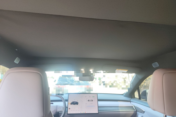 乐道L60 2024款 60kWh 后驱版中控内饰22