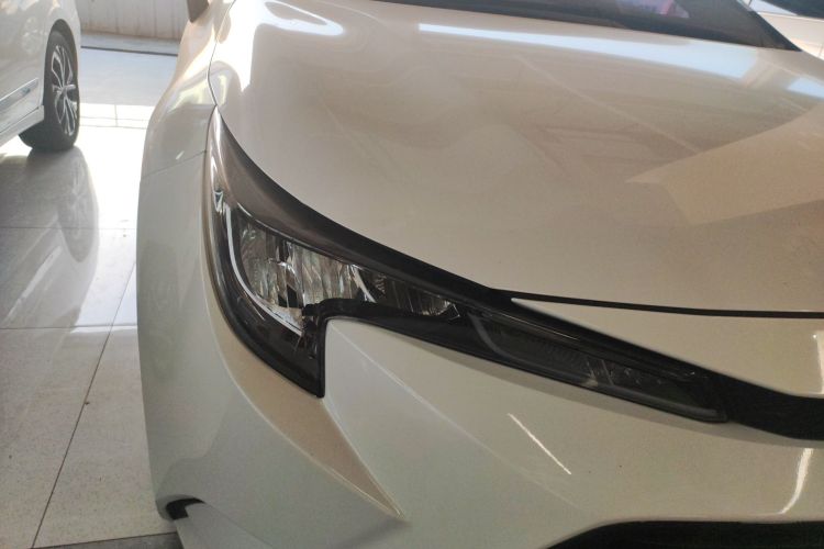 丰田 雷凌 2023款 智能电混双擎 1.8L 领先版车身外观6006