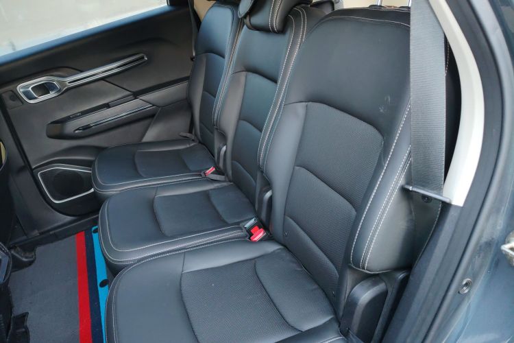 吉利汽车 豪越 2020款 1.8TD 自动舒适型 7座中控内饰21