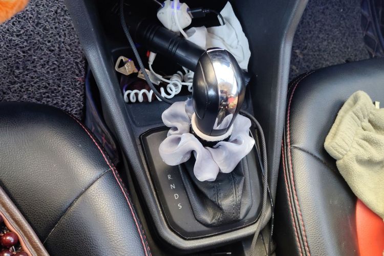 大众 捷达 2017款 1.5L 自动时尚型中控内饰18