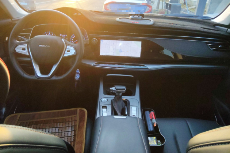 长安欧尚X7 2020款 1.5T 自动尊享型中控内饰12