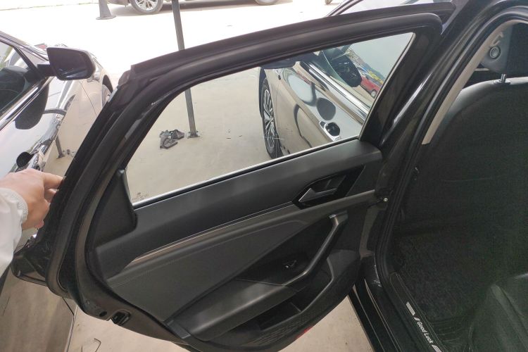 大众 速腾 2020款 280TSI DSG舒适型 国VI中控内饰7008