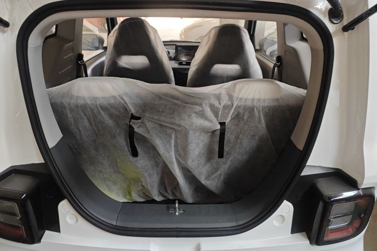 吉利银河 熊猫 2025款 210km 元气熊机舱底盘23