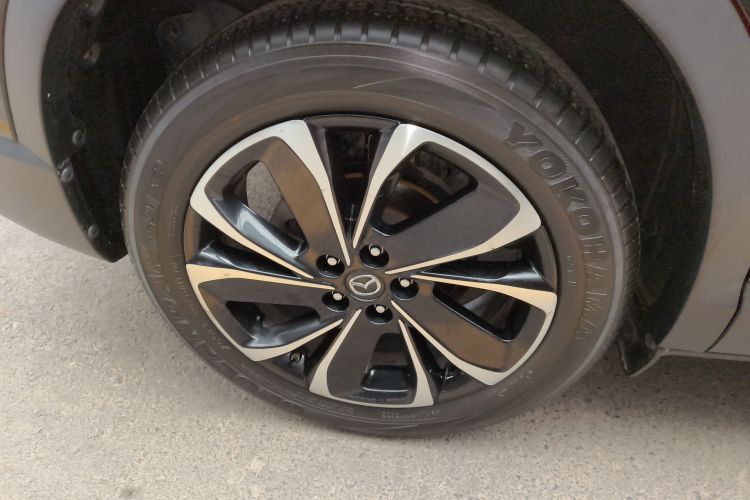 马自达CX-4 2020款 2.5L 自动四驱蓝天激情版车身外观6008