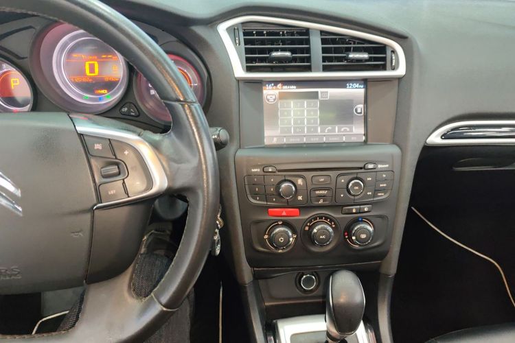 雪铁龙C4L 2015款 1.2T 自动豪华版局部细节16