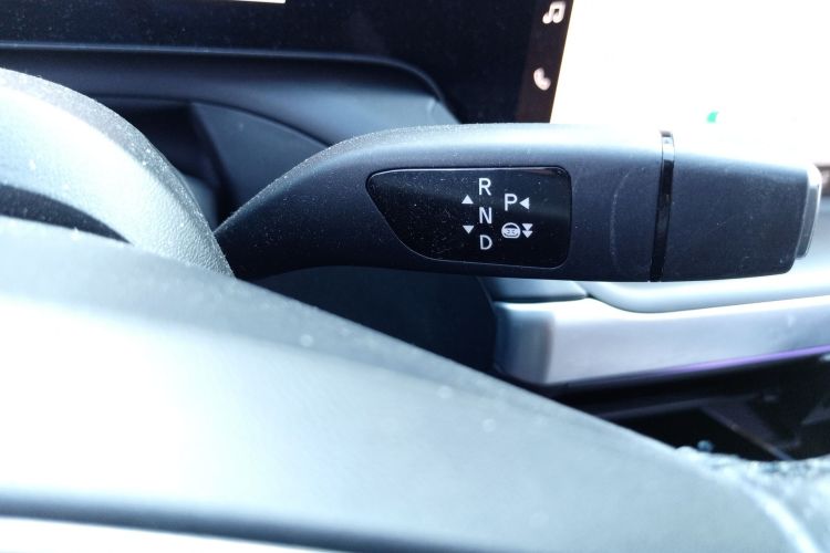 小鹏P7 2020款 586N中控内饰18