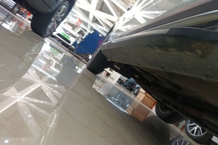 吉利汽车 博越 2020款 1.8TD DCT智联PRO机舱底盘29