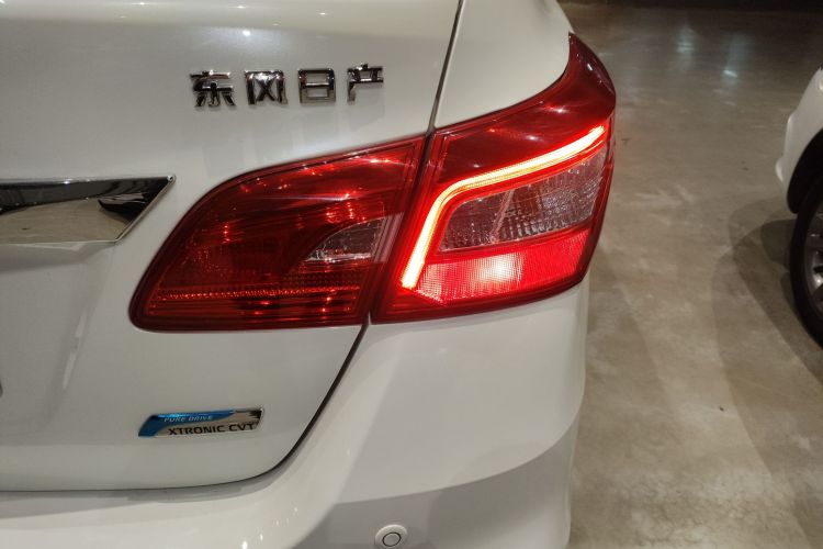 日产 轩逸 2016款 1.6XL CVT豪华版车身外观9