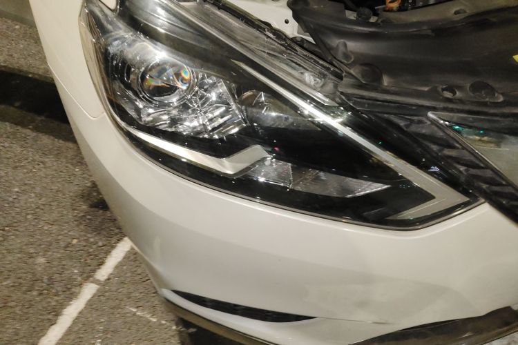 日产 轩逸 2022款 经典 1.6XE CVT舒适版车身外观8