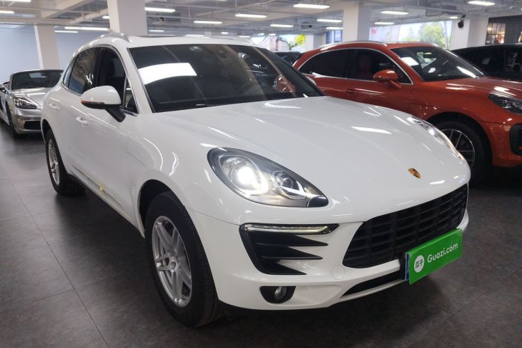 保时捷 2017款  Macan 2.0T车身外观3