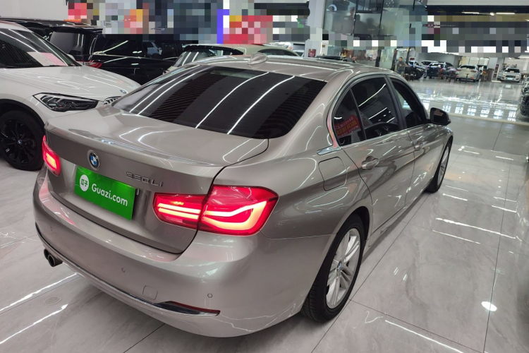 宝马3系 2017款 320Li 时尚型车身外观7