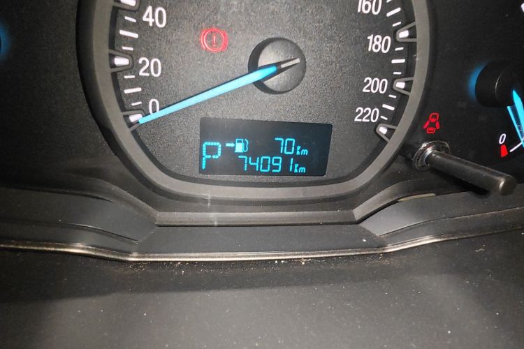 福特 福睿斯 2015款 1.5L 自动舒适型中控内饰15