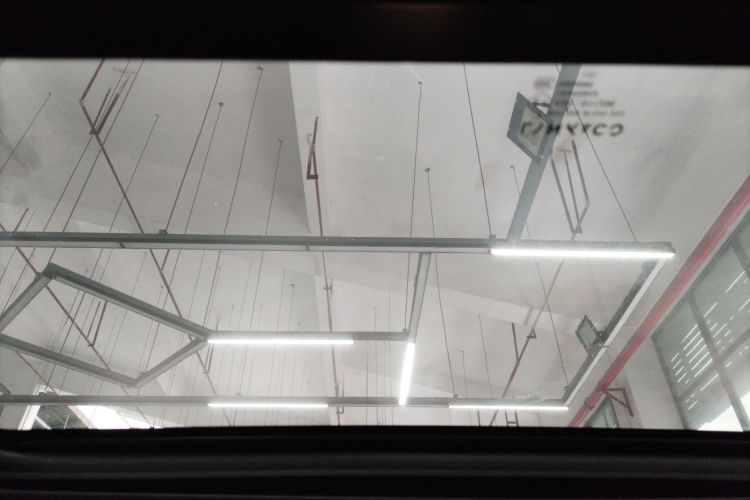 领克03 2022款 2.0TD DCT劲Pro中控内饰22