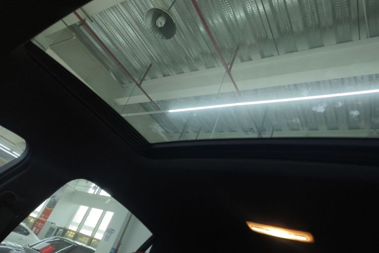 宝马X6 2019款  xDrive35i尊享型 M运动套装中控内饰22