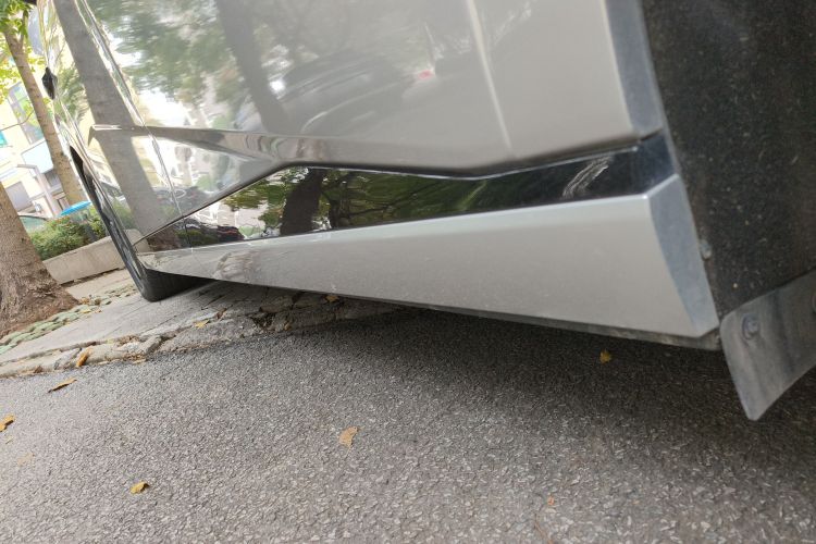 小鹏X9 2024款 610长续航Pro局部细节9002