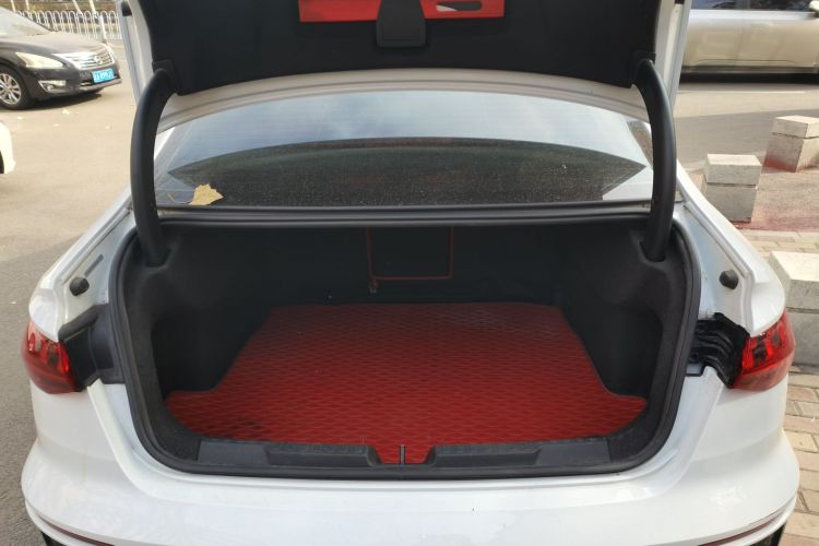 奥迪A3 2021款 A3L Limousine 35 TFSI 进取运动型局部细节23