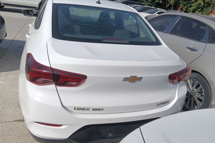 雪佛兰 科沃兹 2020款 325T 自动欣悦版车身外观6