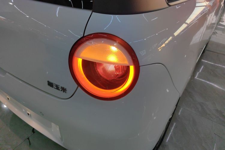 长安启源 长安Lumin 2023款 205km 香沁款车身外观9