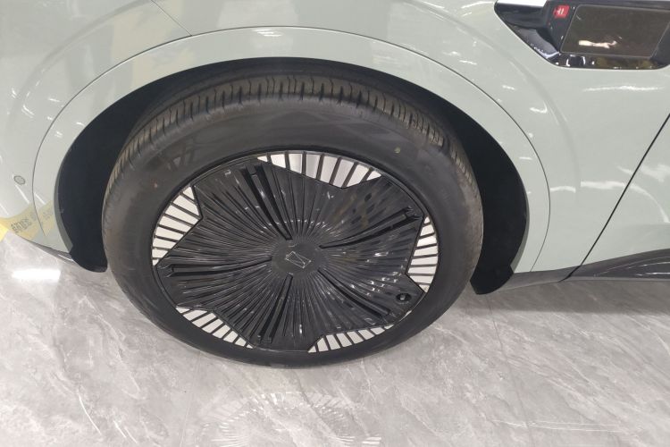 阿维塔11 2023款 鸿蒙 90度 后驱商务版车身外观6007