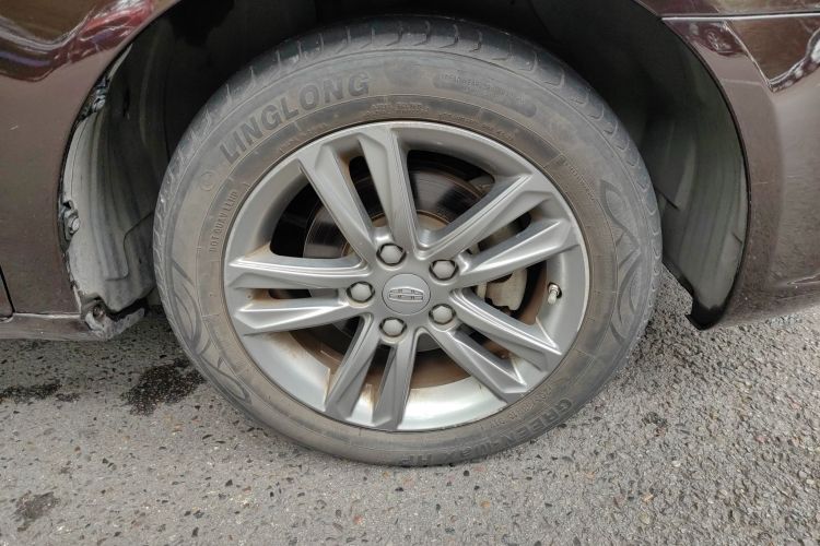 吉利汽车 帝豪 2017款 三厢百万款 1.5L CVT向上版车身外观10