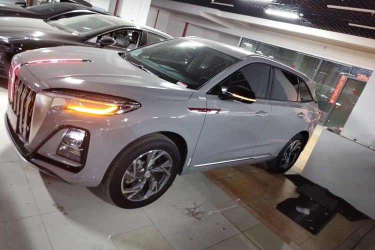 红旗HS3 PHEV 2024款 PHEV 115km 劲为版车身外观4