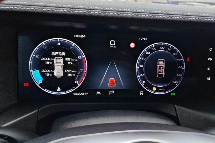 坦克300 2024款 2.0T 征服者中控内饰14