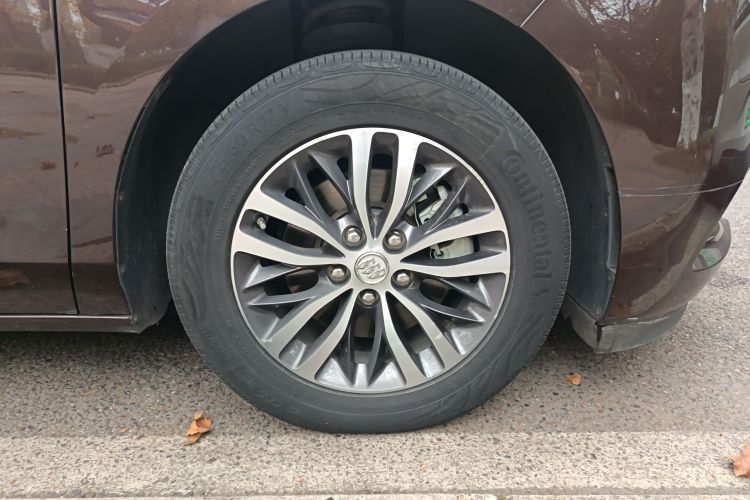 别克GL8 2017款 ES 28T 豪华型 国V车身外观10