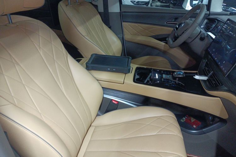 腾势D9 2022款 EV 600 四驱旗舰型局部细节41