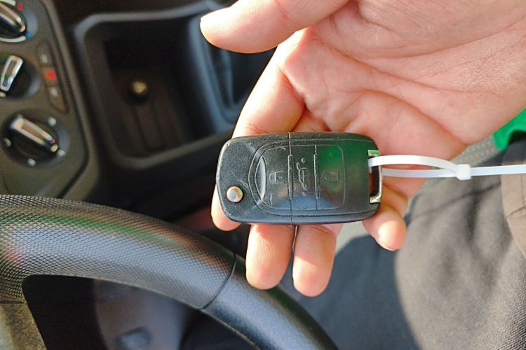 五菱汽车 五菱宏光 2019款 1.5L S标准型国VI LAR中控内饰7001