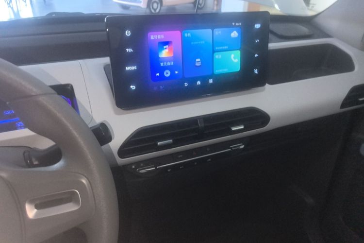 吉利银河 2024款 熊猫mini 200km 耐力熊中控内饰16