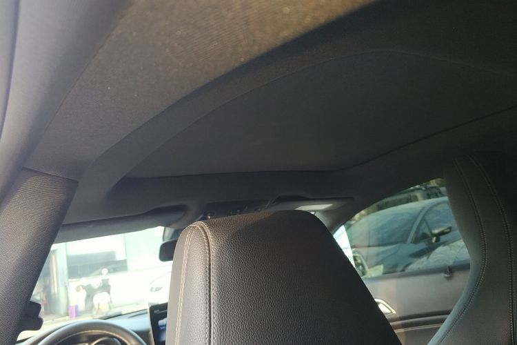 奔驰CLA 2018款 CLA 200 动感型中控内饰22