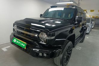 超境汽车 共创坦克300 2023款 2.0T 赛博骑士