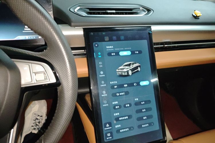 小鹏P5 2021款 550P中控内饰16