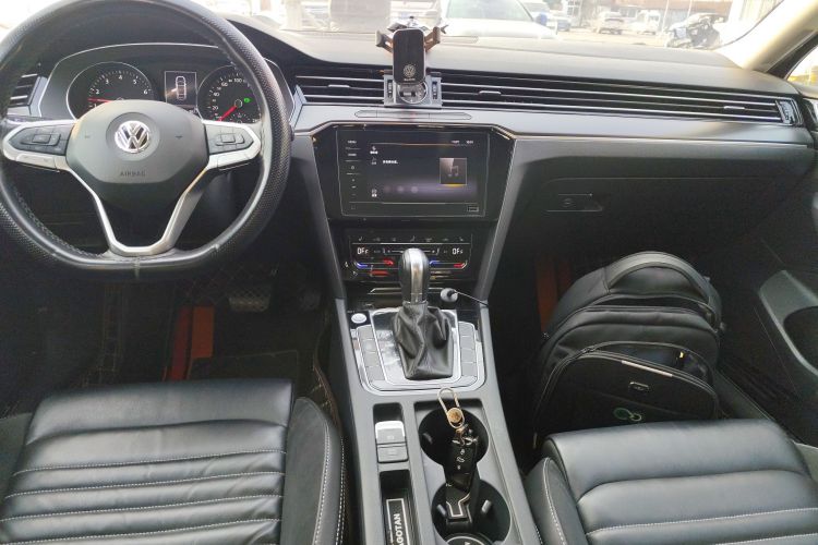 大众 迈腾 2020款 330TSI DSG 领先型中控内饰16