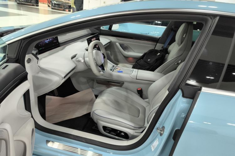 鸿蒙智行 智界S7 2024款 Ultra 四驱旗舰版中控内饰19