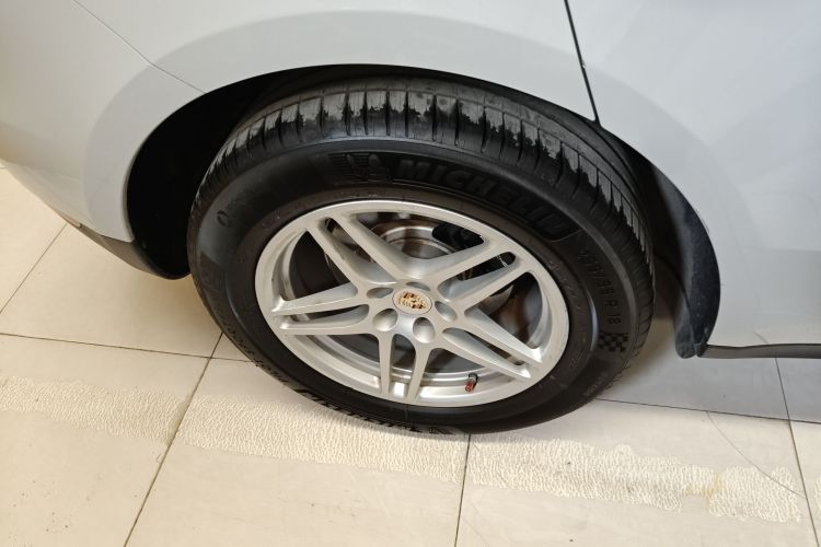 保时捷 2017款  Macan 2.0T车身外观6008