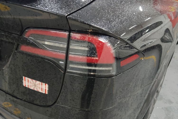 特斯拉 Model X 2023款 双电机全轮驱动版车身外观6006