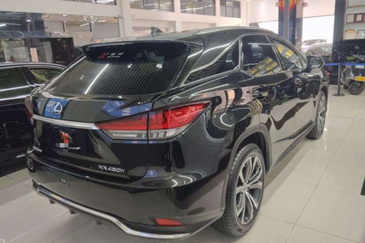 雷克萨斯RX 2020款 改款 450h 四驱典雅版车身外观7