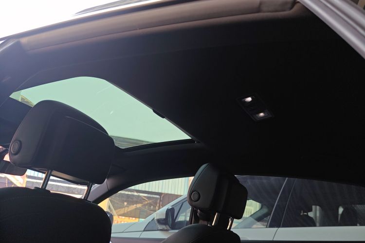 一汽-大众CC 2019款 330TSI 华颜版 国V中控内饰22