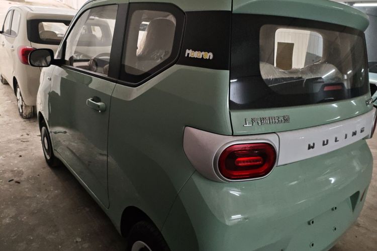 五菱汽车 宏光MINIEV 2024款 第三代 215km 青春版车身外观6003