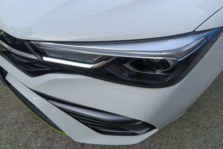 荣威i5 2021款 改款 1.5L CVT钻石版局部细节36