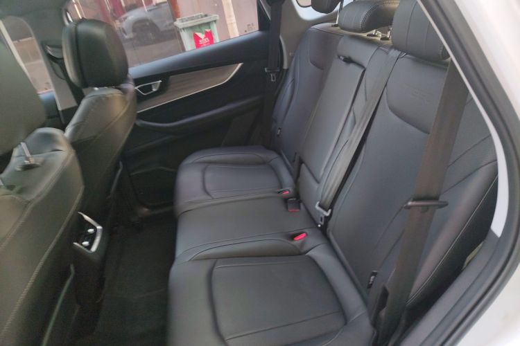 奇瑞 瑞虎8 PLUS 2022款 290TGDI DCT豪情版+中控内饰21