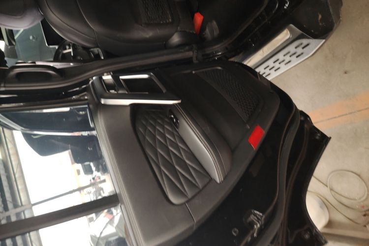 北京BJ40 2019款 PLUS 2.3T 自动四驱尊享版 国VI中控内饰49