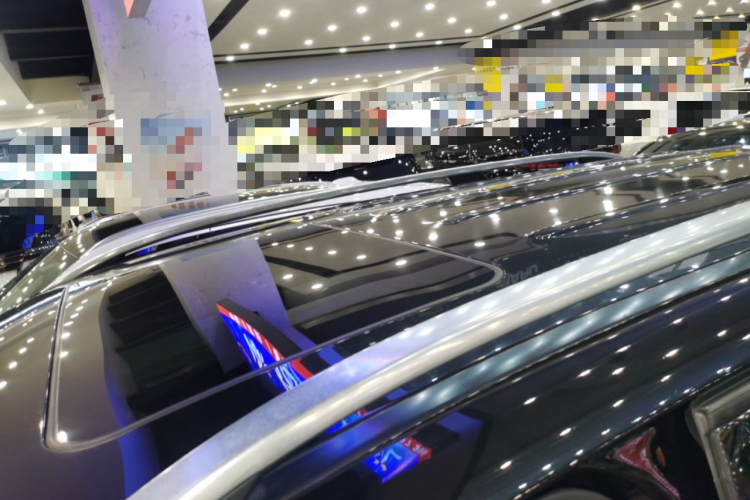 奔驰M级 2015款 ML 320 4MATIC局部细节57