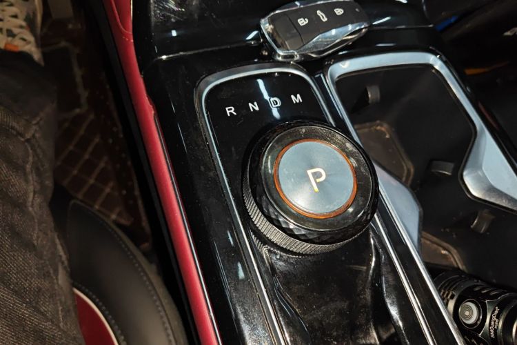 思皓QX 2021款 300T DCT豪华智联型中控内饰18