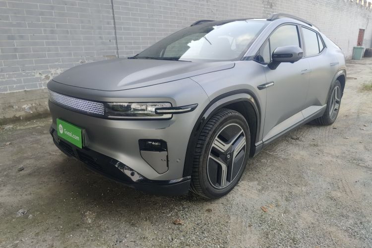 长安启源E07 2025款 纯电 四驱 90kWh Max智驾版车身外观1